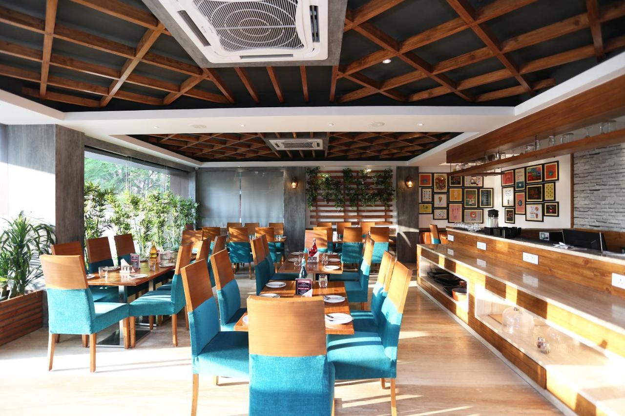 Hotel Yelchiko Варанаси Экстерьер фото