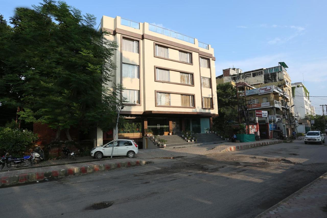 Hotel Yelchiko Варанаси Экстерьер фото